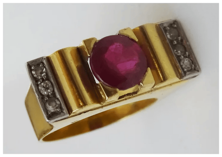 e15b8a5f-31a1-40e9-f3c5-0ffb740f5e00