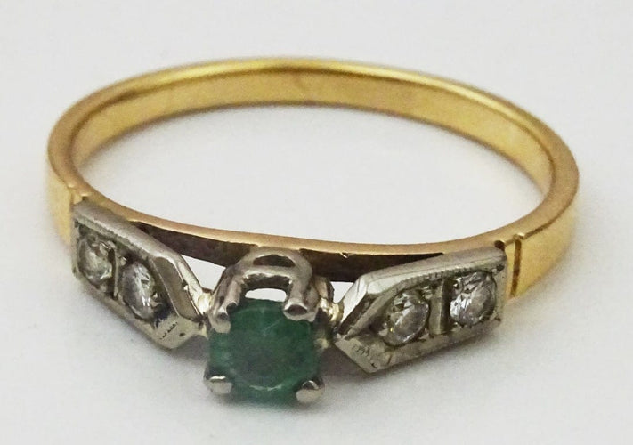 Bague 60 Bague vintage en or 14 carats avec émeraude et diamants 58 Facettes ring 22