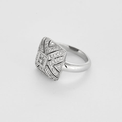 Bague 50.5 Bague en or blanc et diamants 58 Facettes B260036