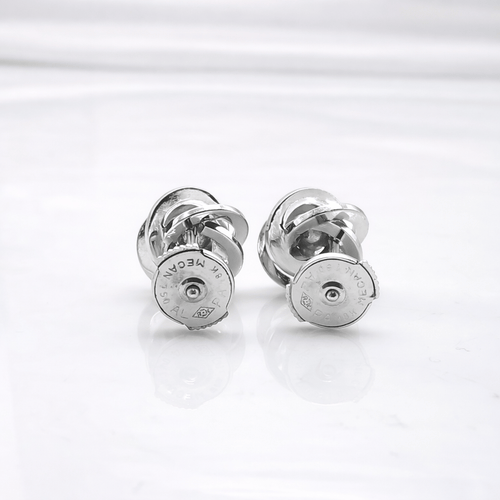 Boucles d'oreilles Boucles d'oreilles en or blanc 18 carats et diamants taille brillant 58 Facettes Boucles d'oreilles or blanc & diamants