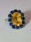Bague 52 Bague marguerite en or blanc 18 carats aux saphirs jaunes 58 Facettes 609
