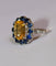 Bague 52 Bague marguerite en or blanc 18 carats aux saphirs jaunes 58 Facettes 609