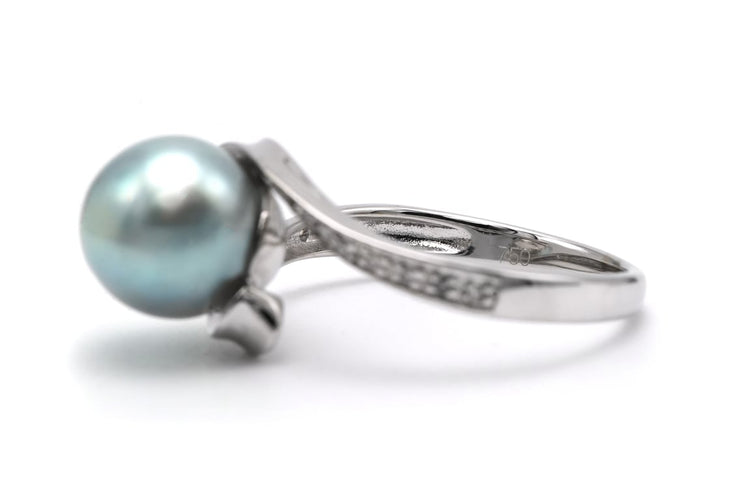 Bague 54 Bague contemporaine en or blanc 18 carats avec perle et diamants 8/8 58 Facettes 22662
