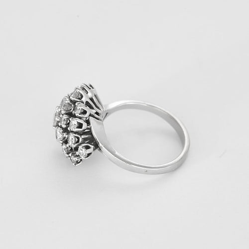 Bague 51 Élégante bague « gerbe » en or blanc et diamants 58 Facettes B260032