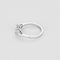 Bague 53 Élégant solitaire en or blanc et diamants 58 Facettes B23-283