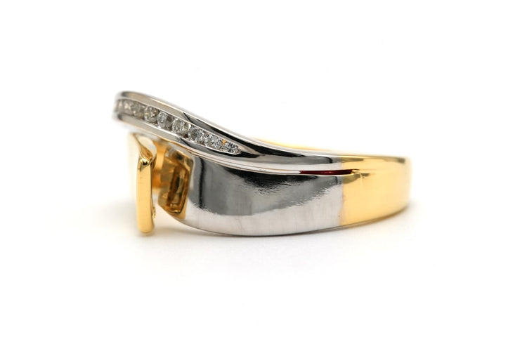 Bague 55 Bague contemporaine en or jaune et or blanc 18 carats sertie de diamants 58 Facettes B816