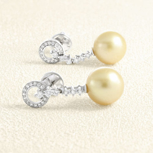 Boucles d'oreilles Boucles d'oreilles pendants perles, Or blanc et Diamants 58 Facettes 661D00003