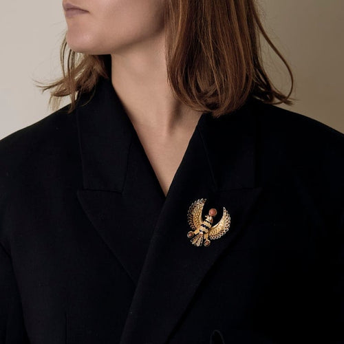 Broche Broche motif égyptien en or jaune et émail 58 Facettes LF4