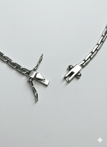 Collier Collier ras-de-cou vintage - Collier en or 18K avec diamants et saphirs 58 Facettes E58