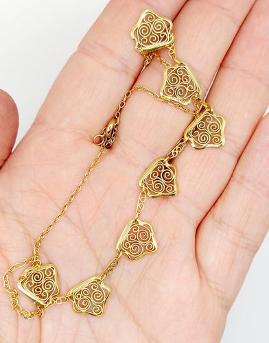 Collier Collier draperie Art nouveau à motifs filigranés en or 18k 58 Facettes A06735