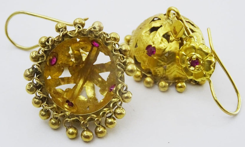 Boucles d'oreilles Boucles d’oreilles anciennes - Or jaune 22 carats et pierres roses 58 Facettes earring 28