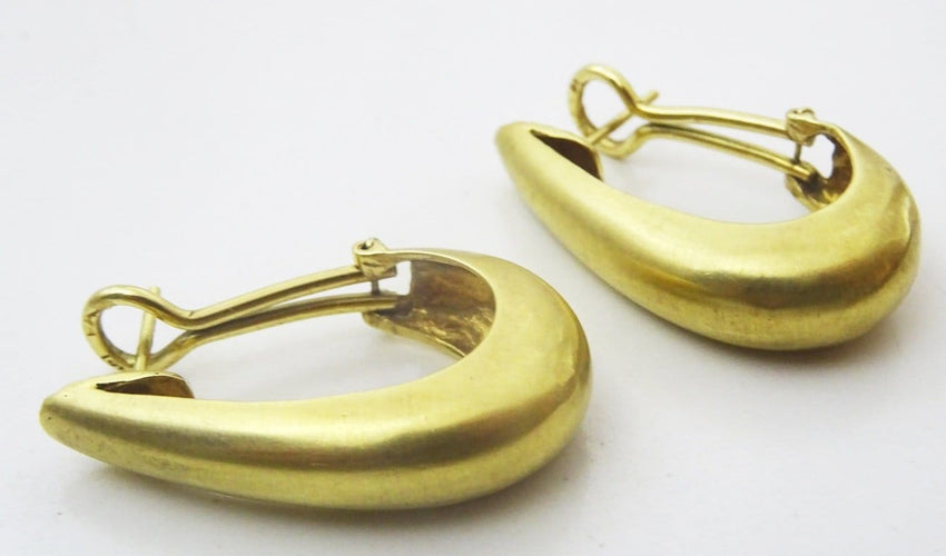 Boucles d'oreilles Boucles d’oreilles créoles vintage en or jaune 14 carats 58 Facettes earrings 37