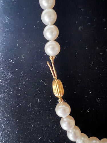 Collier Collier choker en or jaune 18k et perles de culture blanches 42 cm 58 Facettes 933