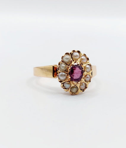 Bague 50 Bague marguerite ancienne en or rose 18k, pierre violette et perles 58 Facettes A06752