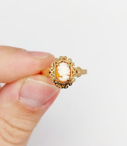 Bague 55.5 Bague vintage en or rose 18k avec camée coquille 58 Facettes A06766