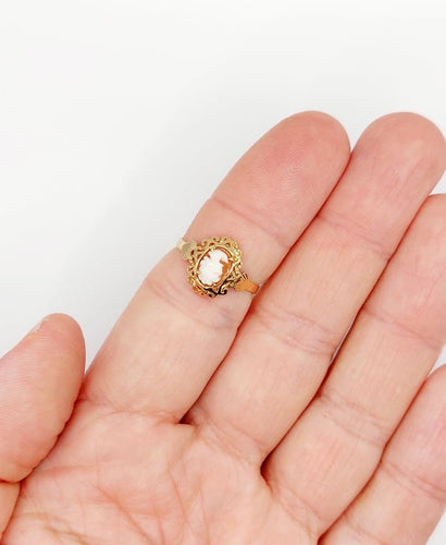 Bague 55.5 Bague vintage en or rose 18k avec camée coquille 58 Facettes A06766