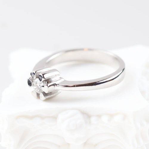 Bague 53 Bague solitaire diamant 0,16 ct en or blanc 18K 58 Facettes 159/24E