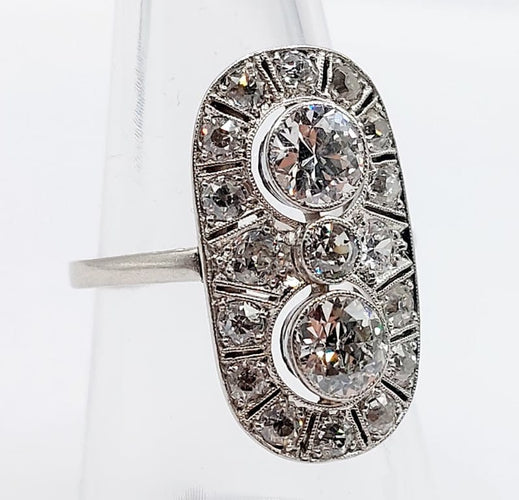 Bague 54 Bague marquise Art déco en platine et diamants (1,90 ct) 58 Facettes A06767