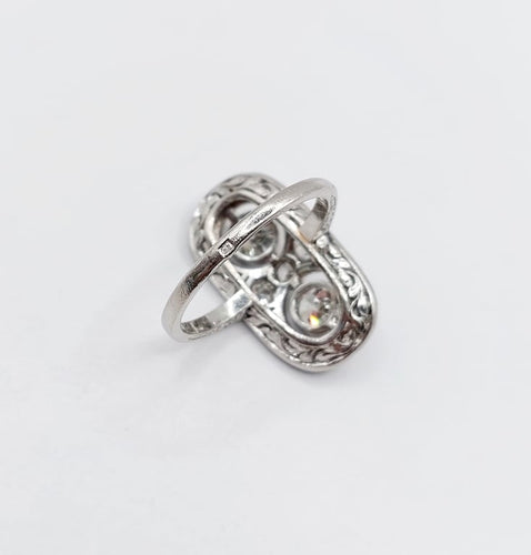 Bague 54 Bague marquise Art déco en platine et diamants (1,90 ct) 58 Facettes A06767