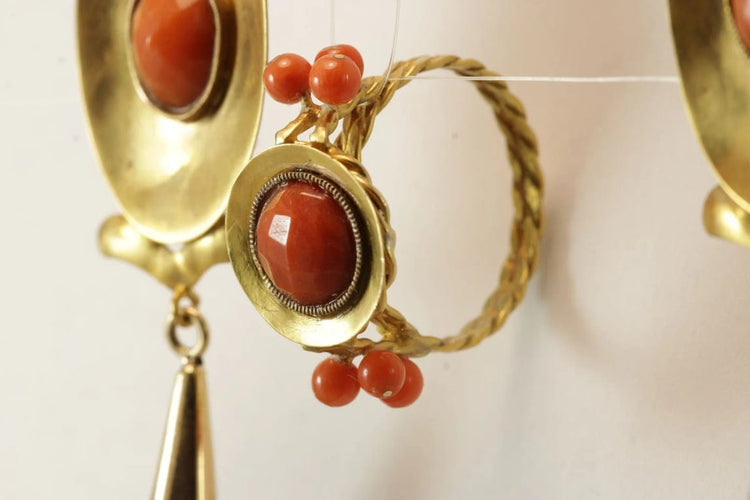 Bague 58 Parure ancienne - Boucles d’oreilles et bague en or jaune 14 carats et corail 58 Facettes 7694