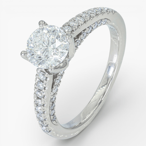 Bague 51 HRD - Bague entourage en or blanc 14 kt et diamants 1,60 ct 58 Facettes J260000040069