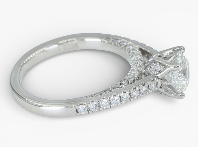 Bague 51 HRD - Bague entourage en or blanc 14 kt et diamants 1,60 ct 58 Facettes J260000040069