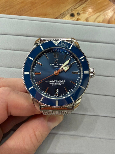 Montre Breitling Superocean Heritage - Montre homme 46 mm en acier 58 Facettes Breit