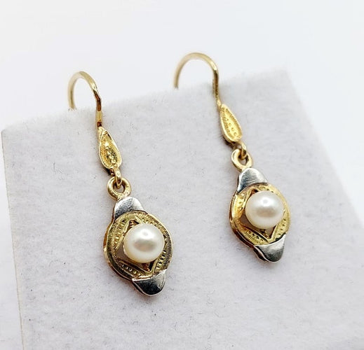 Boucles d'oreilles Art déco - Boucles d'oreilles dormeuses en or 18k et perle 58 Facettes A06796