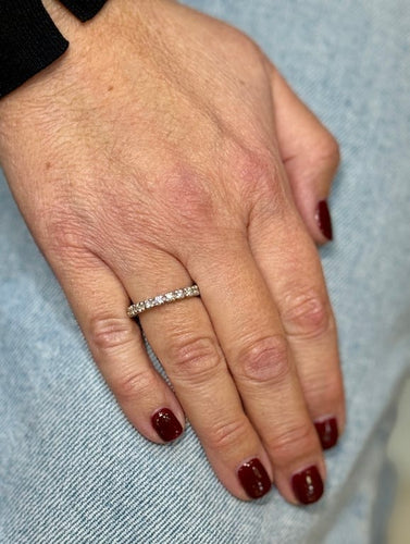 Bague 54 Alliance américaine tour complet en or blanc 18 carats et diamants 58 Facettes 90893-ac12825