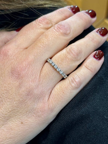 Bague 54 Alliance américaine tour complet en or blanc 18 carats et diamants 58 Facettes 90893-ac12825