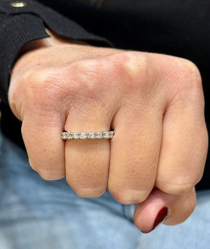 Bague 54 Alliance américaine tour complet en or blanc 18 carats et diamants 58 Facettes 90893-ac12825