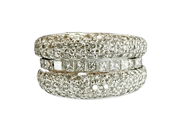 Bague 54.5 Bague en or jaune et blanc 18 carats sertie de diamants 2,40 ct 58 Facettes Bague 57