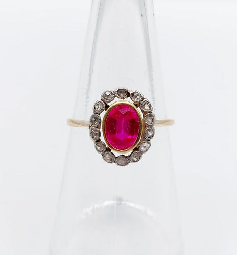 Bague 52.5 Bague pompadour ancienne en or 18k et platine, rubis synthétique et diamants 58 Facettes A06762