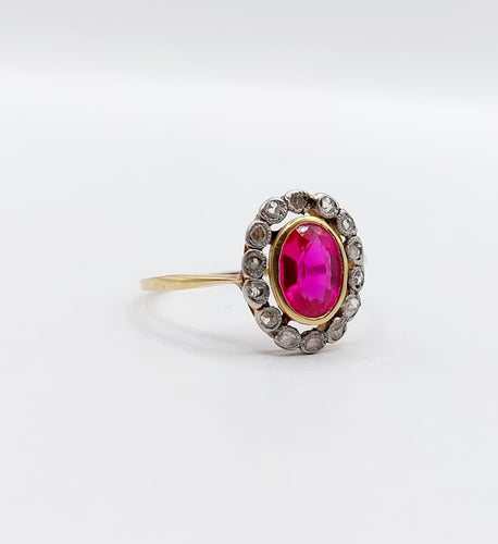 Bague 52.5 Bague pompadour ancienne en or 18k et platine, rubis synthétique et diamants 58 Facettes A06762