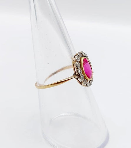 Bague 52.5 Bague pompadour ancienne en or 18k et platine, rubis synthétique et diamants 58 Facettes A06762