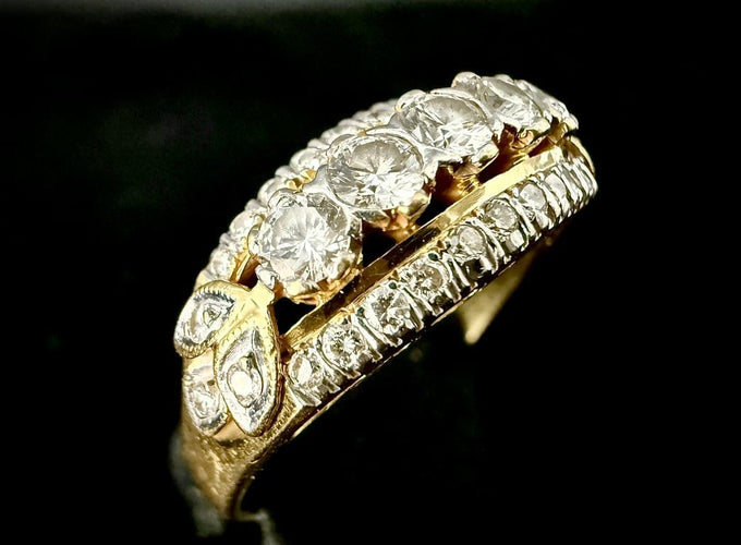 Bague 60 Bague en or jaune et blanc 18 carats sertie de diamants 58 Facettes Bague 55