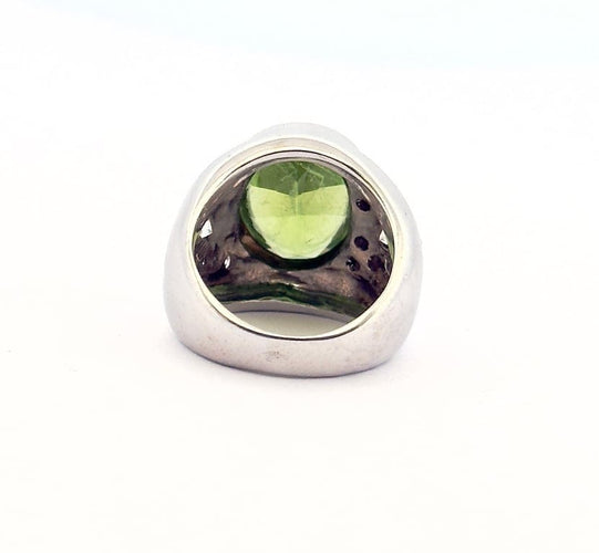 Bague 45 Chevalière - Bague pour petit doigt en or 18 carats, diamants et péridot 58 Facettes Péridot