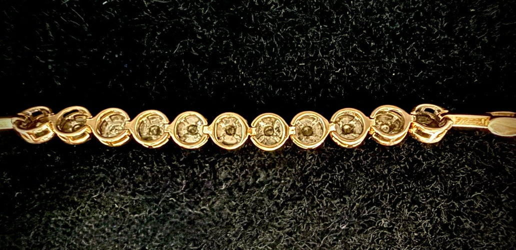 Bracelet Bracelet semi-rigide en or rose et blanc 18 carats serti de 11 diamants 58 Facettes Bracelet 02