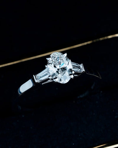 Bague 48.5 Graff Promise - Bague en platine 950 avec diamant ovale 0,50 ct 58 Facettes Graff Prom oval