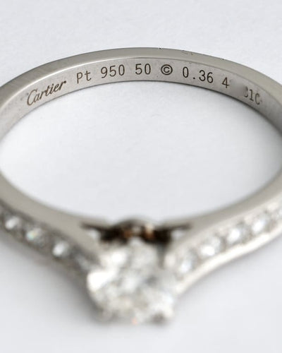 Bague 50 Cartier 1895 - Bague solitaire en platine 950 pavée de diamants 58 Facettes Cartier 1895 pave