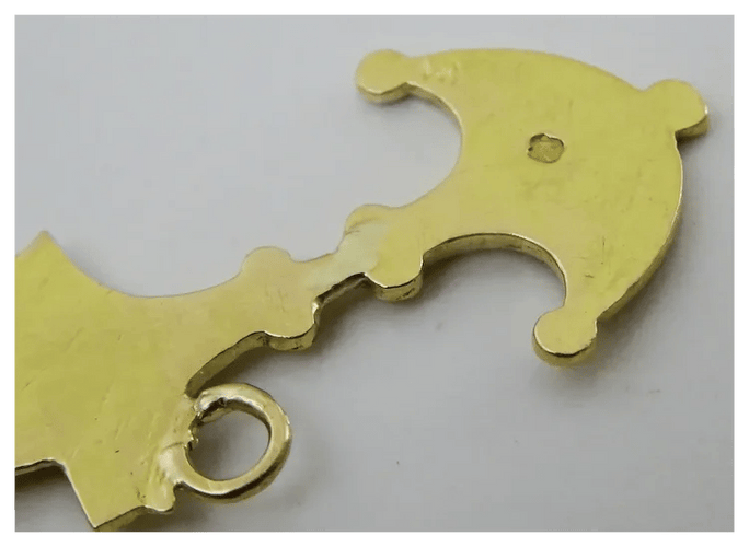 Pendentif Pendentif poignard vintage marocain en or jaune 18 carats 58 Facettes pendant 3