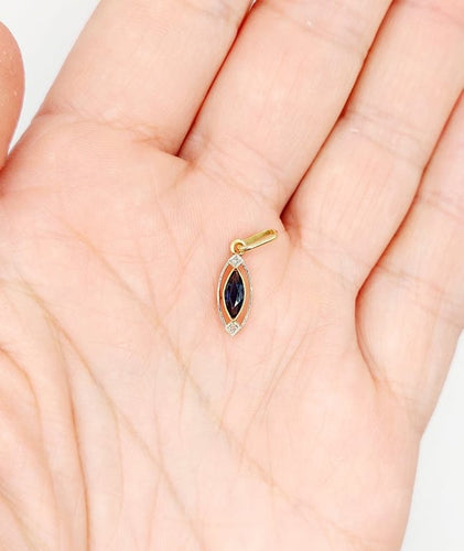 Pendentif Pendentif Art déco en or 18k, verre bleu et diamants taille rose 58 Facettes A06709