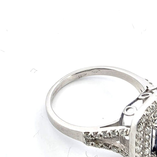 Bague 53 Bague en or blanc 18 ct avec saphir et diamants 58 Facettes 100/26 D 62/26