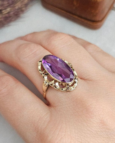 Bague 59 Bague ancienne en or jaune 14 carats au saphir Verneuil 58 Facettes 538