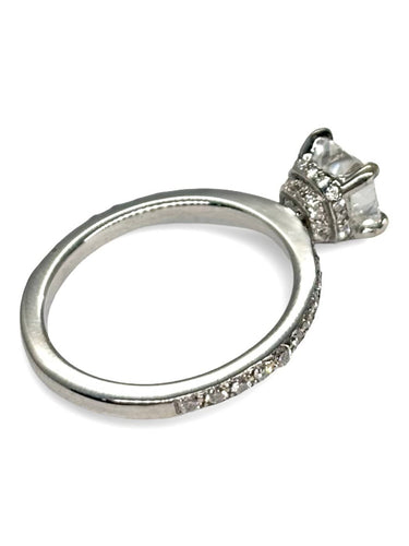 Bague 47 Solitaire - Bague en or blanc 18K et diamant coussin 1,02 ct 58 Facettes 1712