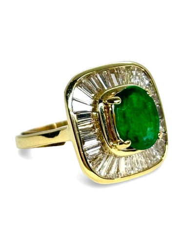 Bague 52 Bague ancienne en or jaune 18K avec émeraude et diamants 58 Facettes 1690