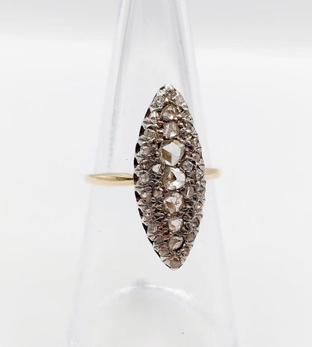 Bague 52 Bague marquise antique en or 18k, argent et diamants taille rose 58 Facettes A06668