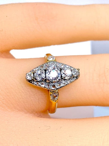 Bague 50 Bague marquise losange en or 18 carats et diamants (vers 1900) 58 Facettes AB684