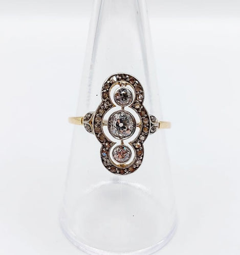 Bague 56 Bague marquise antique en or 18k et platine, diamants taille ancienne 58 Facettes A06722