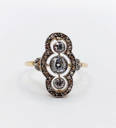Bague 56 Bague marquise antique en or 18k et platine, diamants taille ancienne 58 Facettes A06722